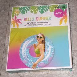 Hello Summer Pool Ring 