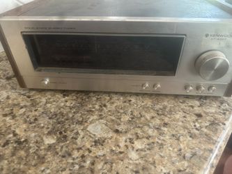 Kenwood solid state tuner NOT TURNING ON