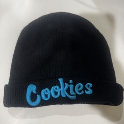 Black Beanie