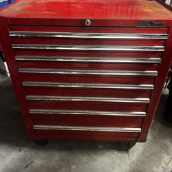 Mac Tool Box 8 Drawer