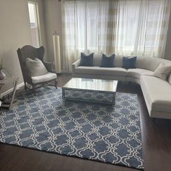 Beautiful Corner Sofa In Excellent Condition 