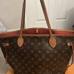Louis Vuitton Neverfull MM