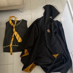 original harry potter robe huffle puff with tie and vest (original price $150) with wand holder inside robe cosplay