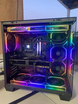 Custom Gaming PC – Ryzen 9 5900X | RTX 4070 Ti | 32GB RAM | 1TB Gen4 SSD | Windows 11
