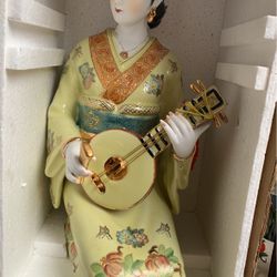 Japanese Porcelain Dolls Brand New Size 16 Inches Wide 7 Inches Yellow Color