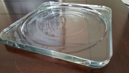 Glass plant or candles stand