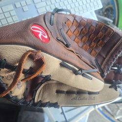 Rawlings RENEGADE "14in Glove.  R140R