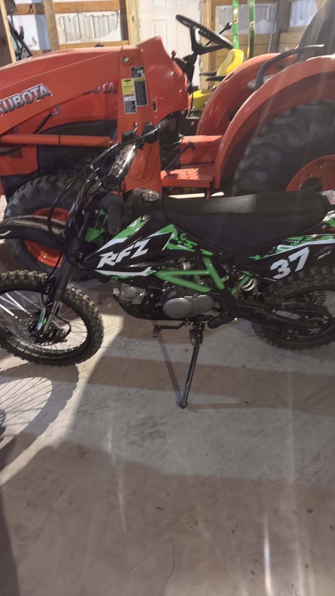 150 cc dirt bike