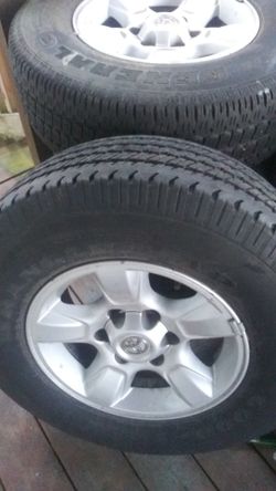 Toyota tundra wheels