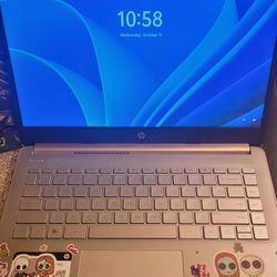 HP Laptop(rose gold) 