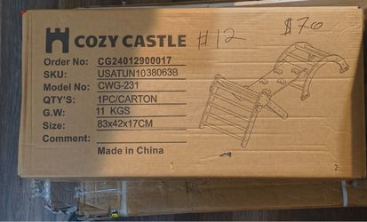 Cozy Castle Climbing Frame