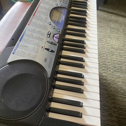 CASIO PIANO KEYBOARD 
