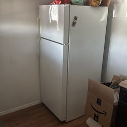 Fridge