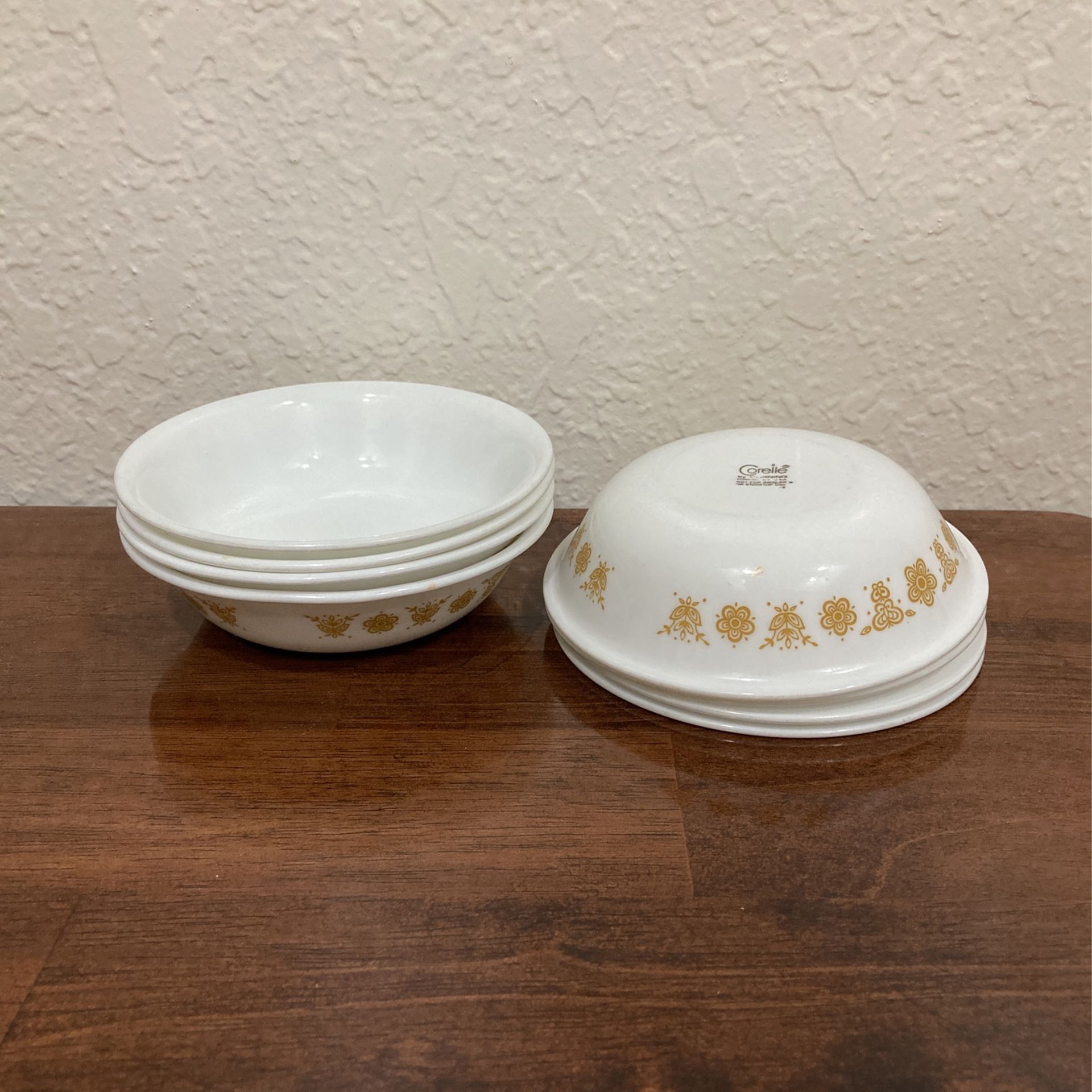 VINTAGE CORELLE BUTTERFLY GOLD BERRY BOWLS