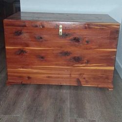 Amish Made Medium Cedar Hope Chest