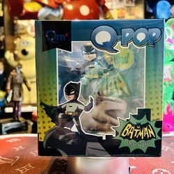 New Q-Fig DC Comics Batman Q-POP-Fig Loot Crate Exclusive New Action Figure R3