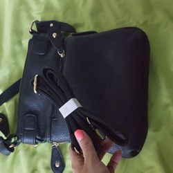Michael Kors black purse crossbody
