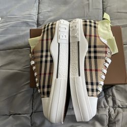 Burberry Shoes Size 9.5-10 