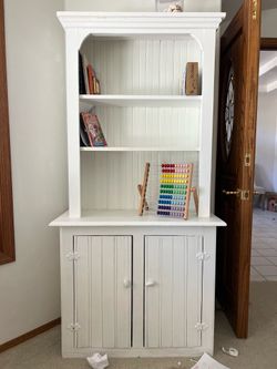 Solid wood Bookcase