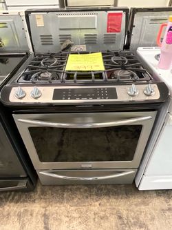 USED FRIGIDAIRE GAS RANGE