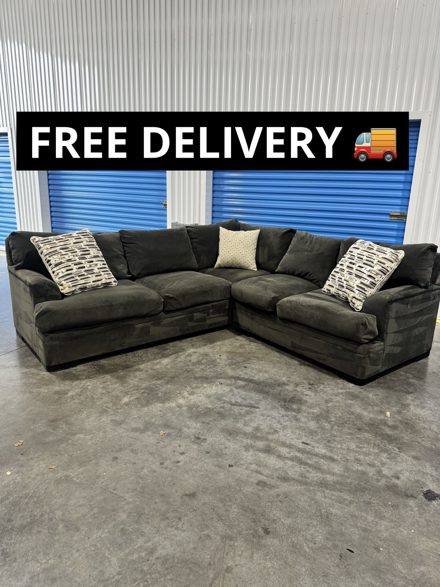 Sectional Couch, Free Delivery
