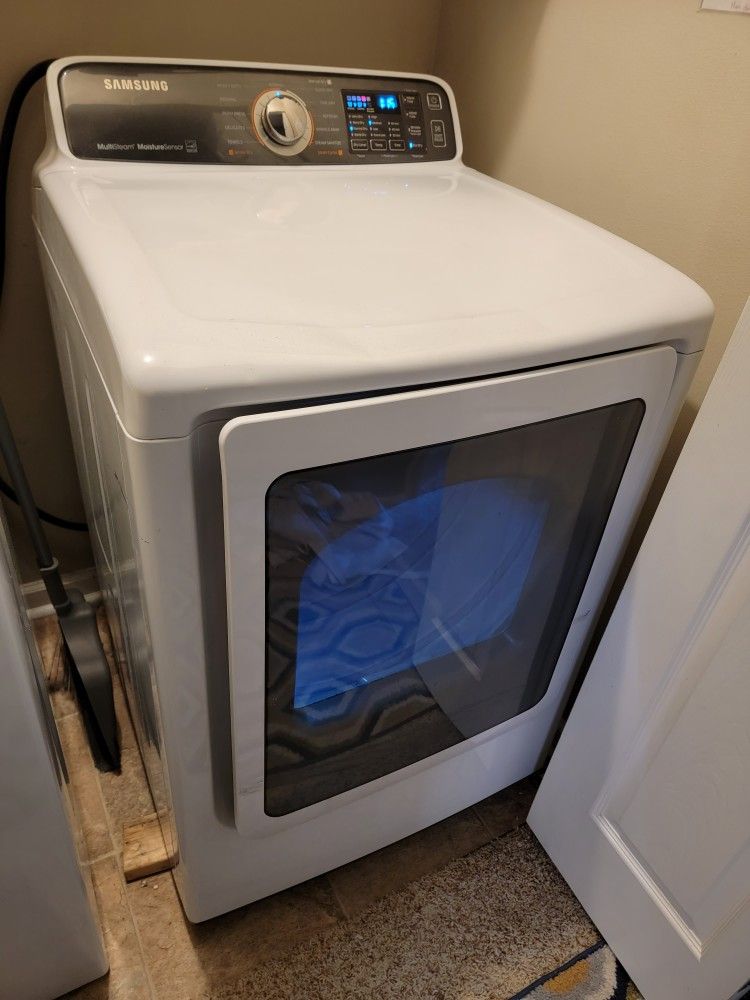 Samsung Clothes Dryer