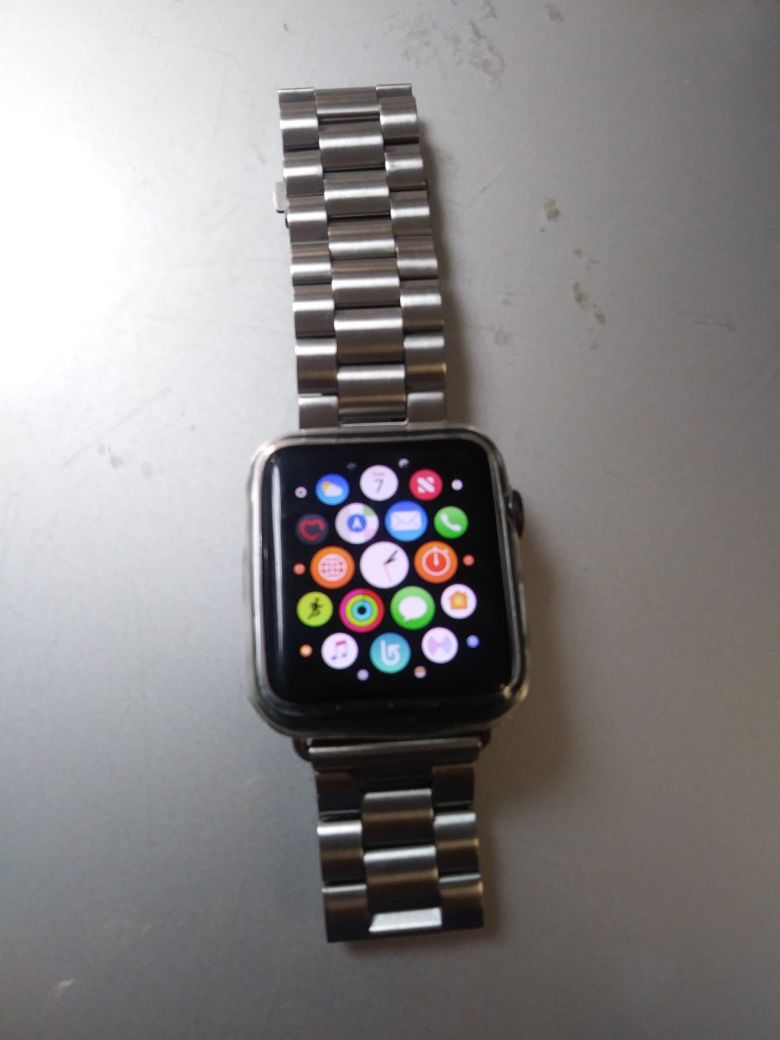 Apple watch 3 gen gps great condition