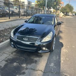 2015 Infiniti Q40 