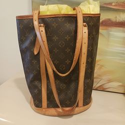 Used Louis Vuitton Odeon Pm Handbag for Sale in Kearny, NJ - OfferUp