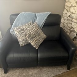 Leather Recliner Sofas
