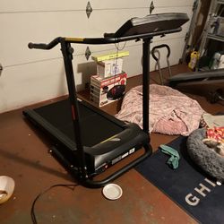 400lb Capacity Treadmill Lightly Used