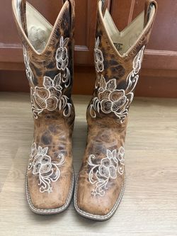 Women’s Boots