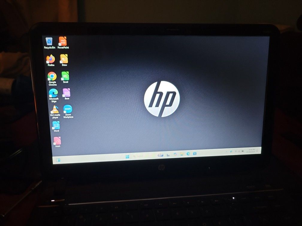 HP SLEEKBOOK 14" LAPTOP WINDOWS 11 PRO