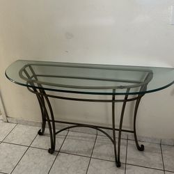 GLASS TABLE 