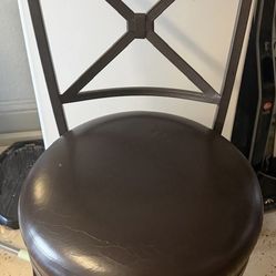 4 banquetas para o balcão