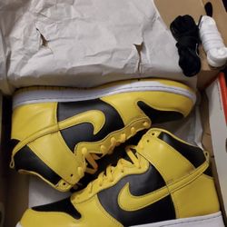 Nike Dunk High Maize