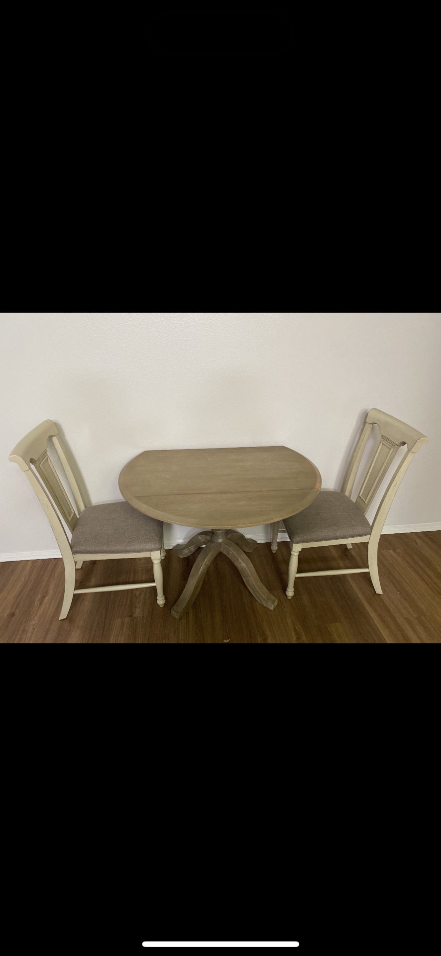 Dinning Table