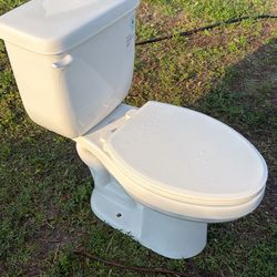 Brand New Toilet Proflo
