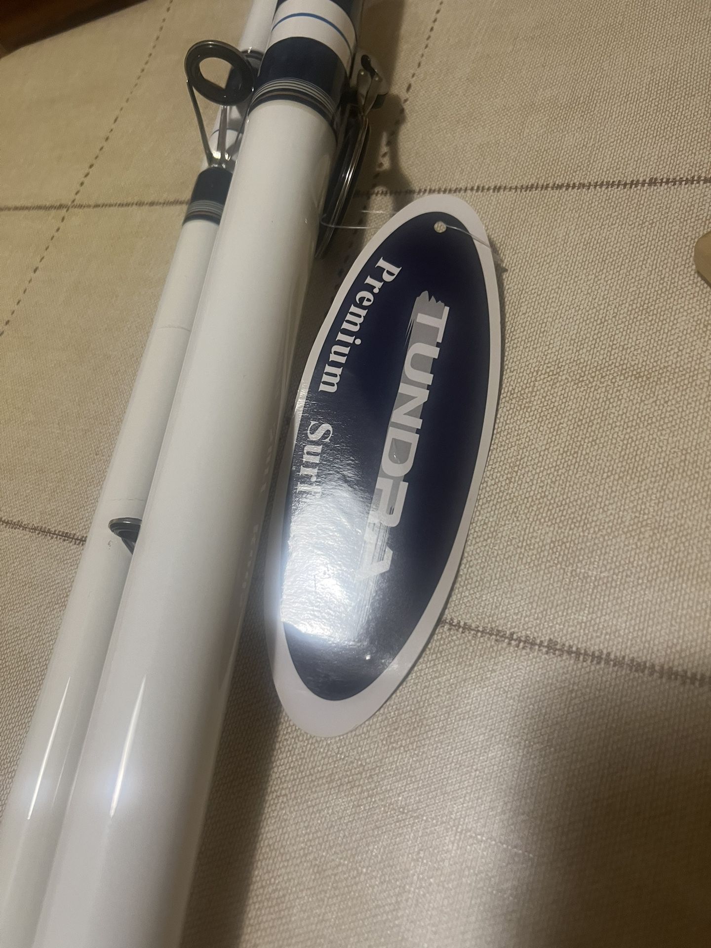 Brand new 3 pieces okuma tundra 15 ft surf rod and daiwa df100a reel combo