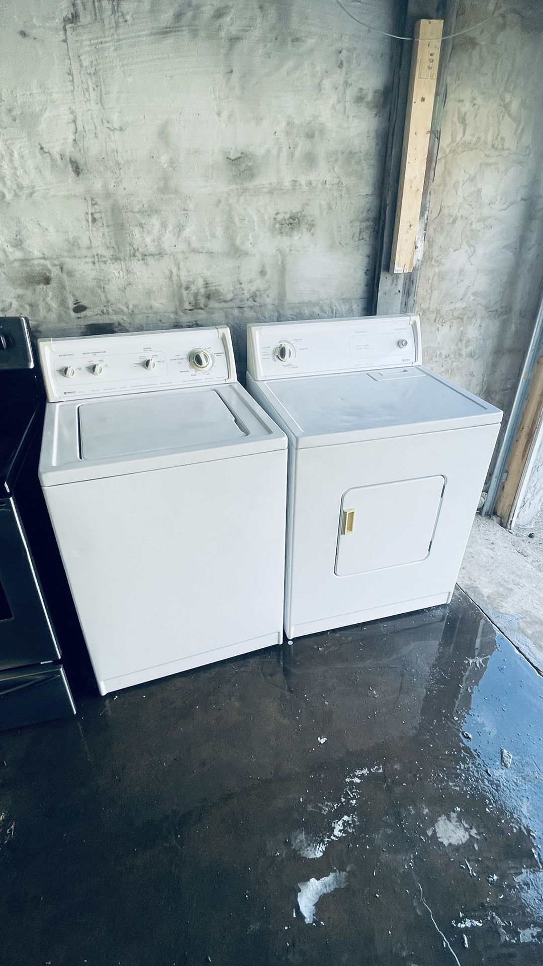 Set Off Washer And Dryer