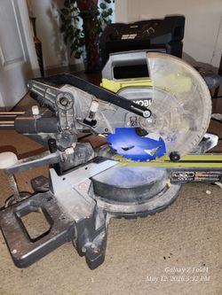 Sliding Compound Miter Saw