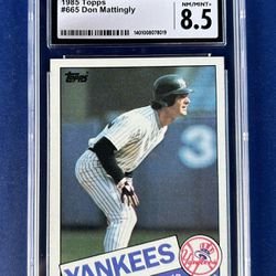 1985 Topps Don Mattingly Baseball Card Graded CGC 8.5