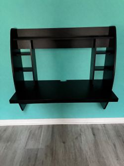 Floating table