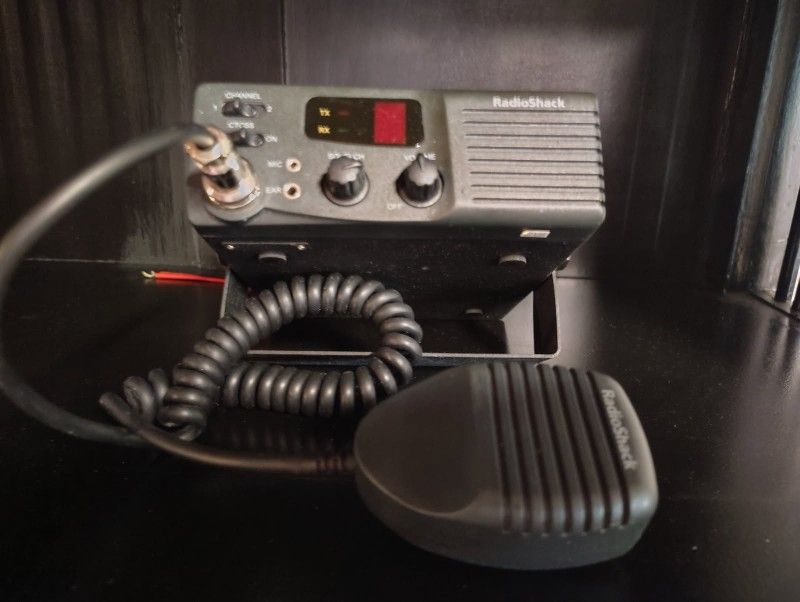 CB Radio Barely Used