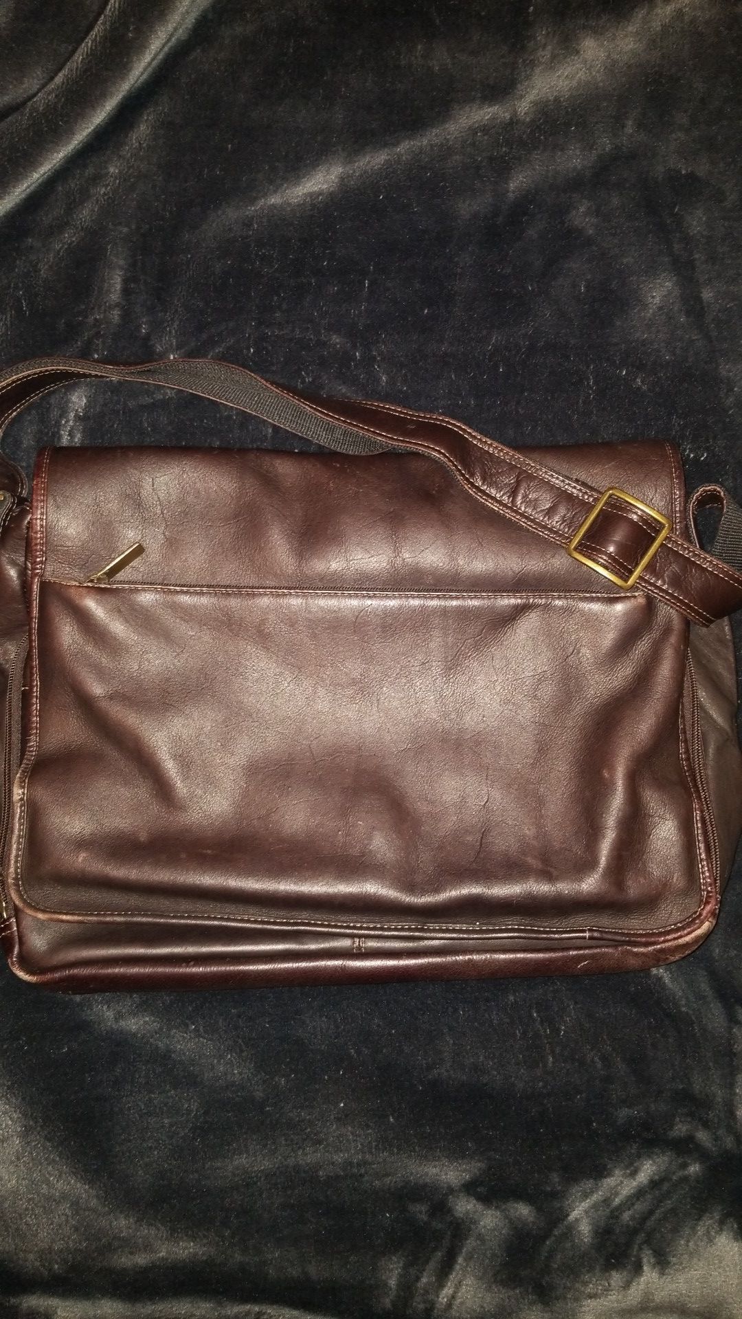 Messenger crossbody Leather Bag