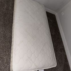 Naturepedic 2-in-1 Waterproof Organic Kids Mattress