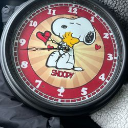 Wall Clock Snoopy Good Condition