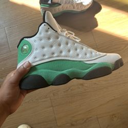 Air Jordan 13s Lucky Green 