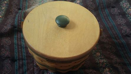 Longaberger jungle bell basket 1994