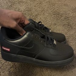 Black Supreme AF1